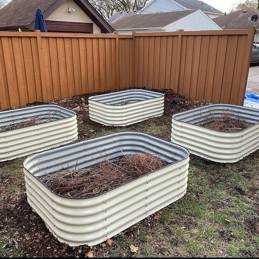 Instalación de tierra de jardín en su parterre