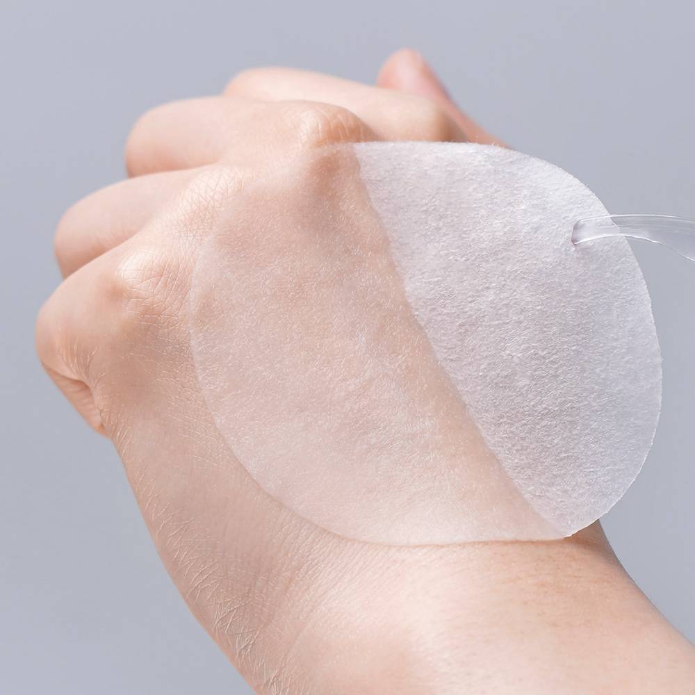 FRANKLY Closer Pore Tightening Toner Pad, round white cotton pad by Seoulia on Tampa Home & Garden Store
