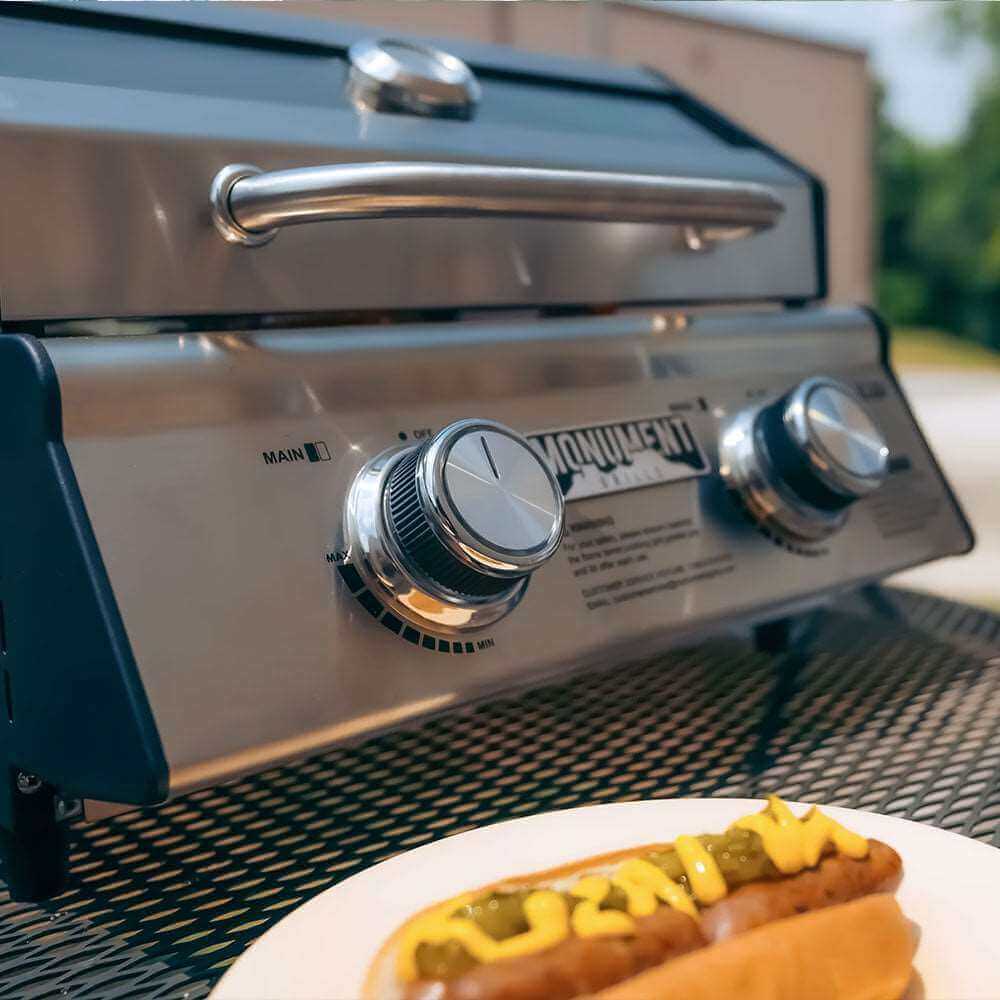 G22 stainless tabletop propane gas grill Monument Grills with dual control knobs on Tampa Home & Garden Store