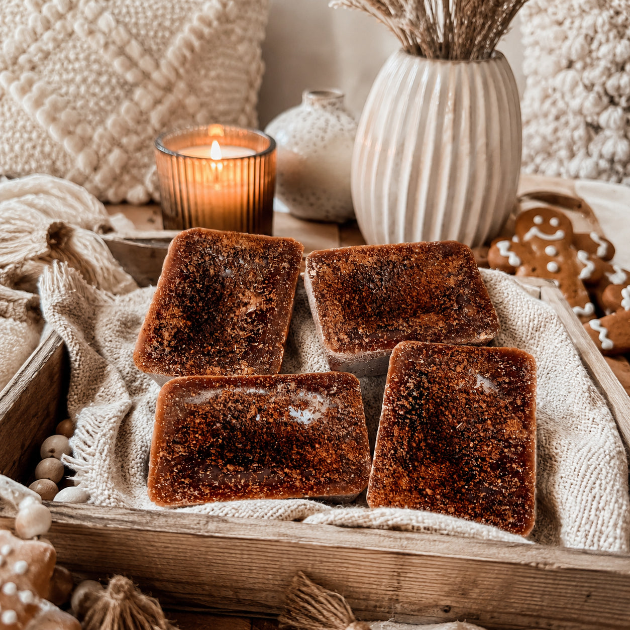 Gingerbread Spiced Latte XL wax melt Gia Roma four brown wax tarts on wooden tray on Tampa Home & Garden Store