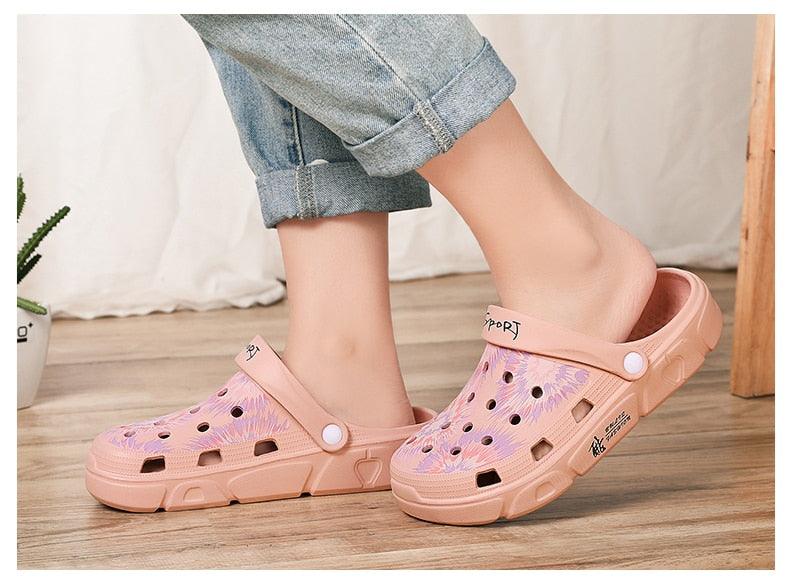 Stevvex pink women's garden clog sandals with ventilation holes and back strap lightweight rubber on Tampa Home & Garden Store