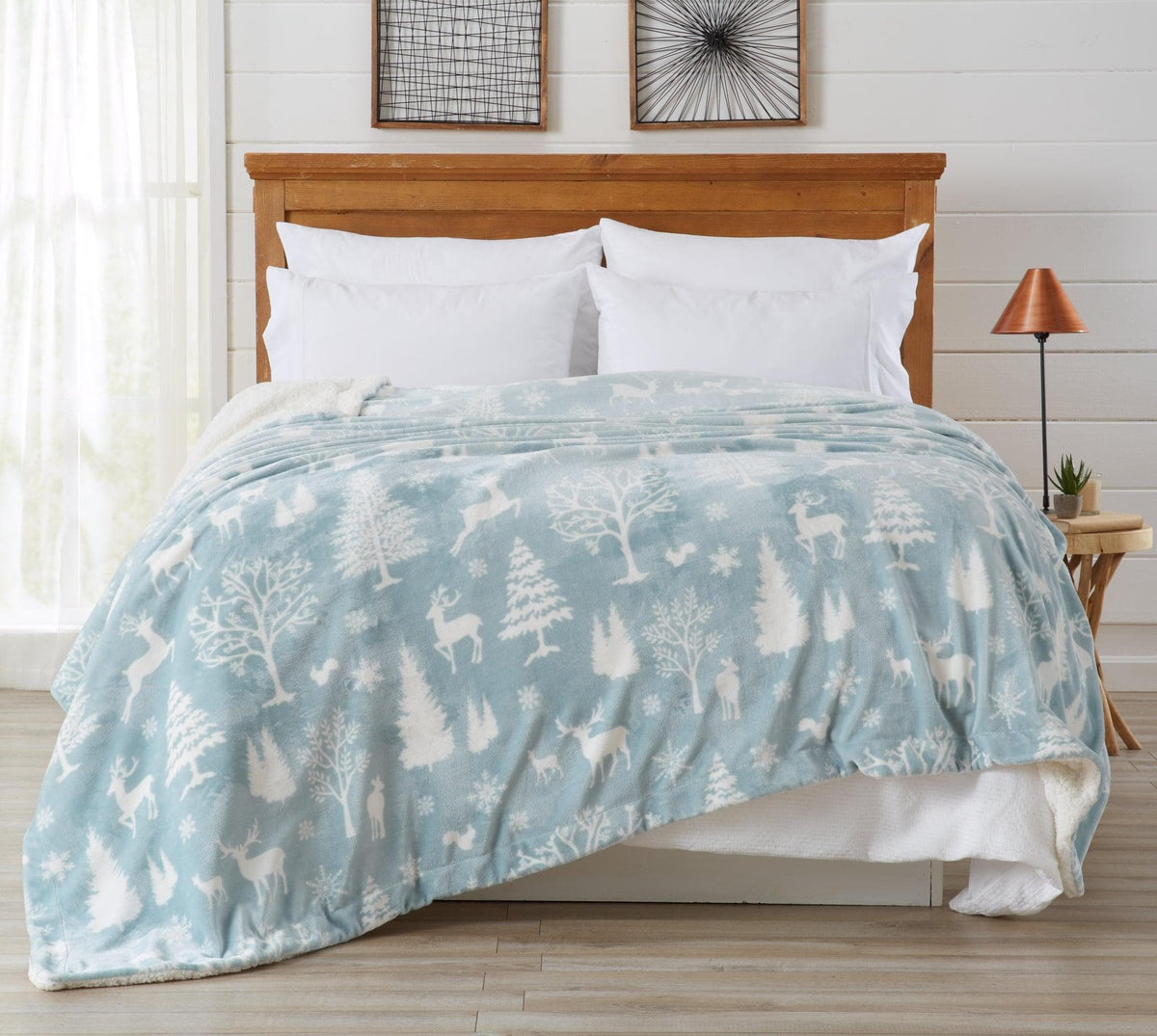Velvet Plush Sherpa Bed Blanket Cielo Collection blue with woodland print Great Bay Home on Tampa Home & Garden Store