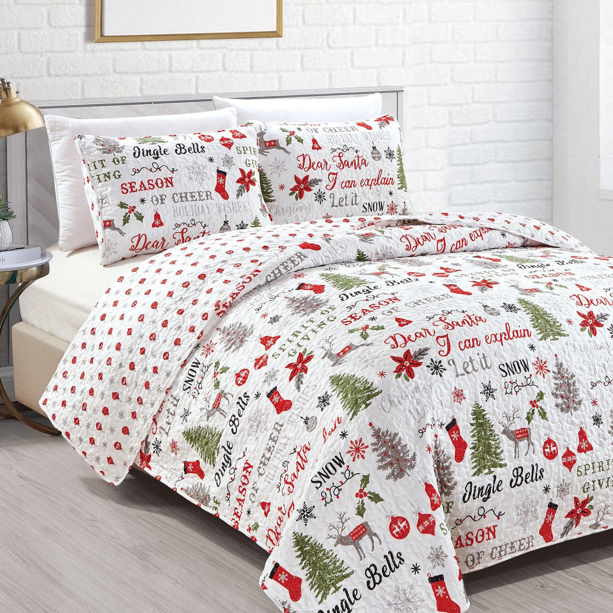 Holiday Quilt Set Carol Collection by Great Bay Home, white quilt with red/green holiday prints on Tampa Home & Garden Store