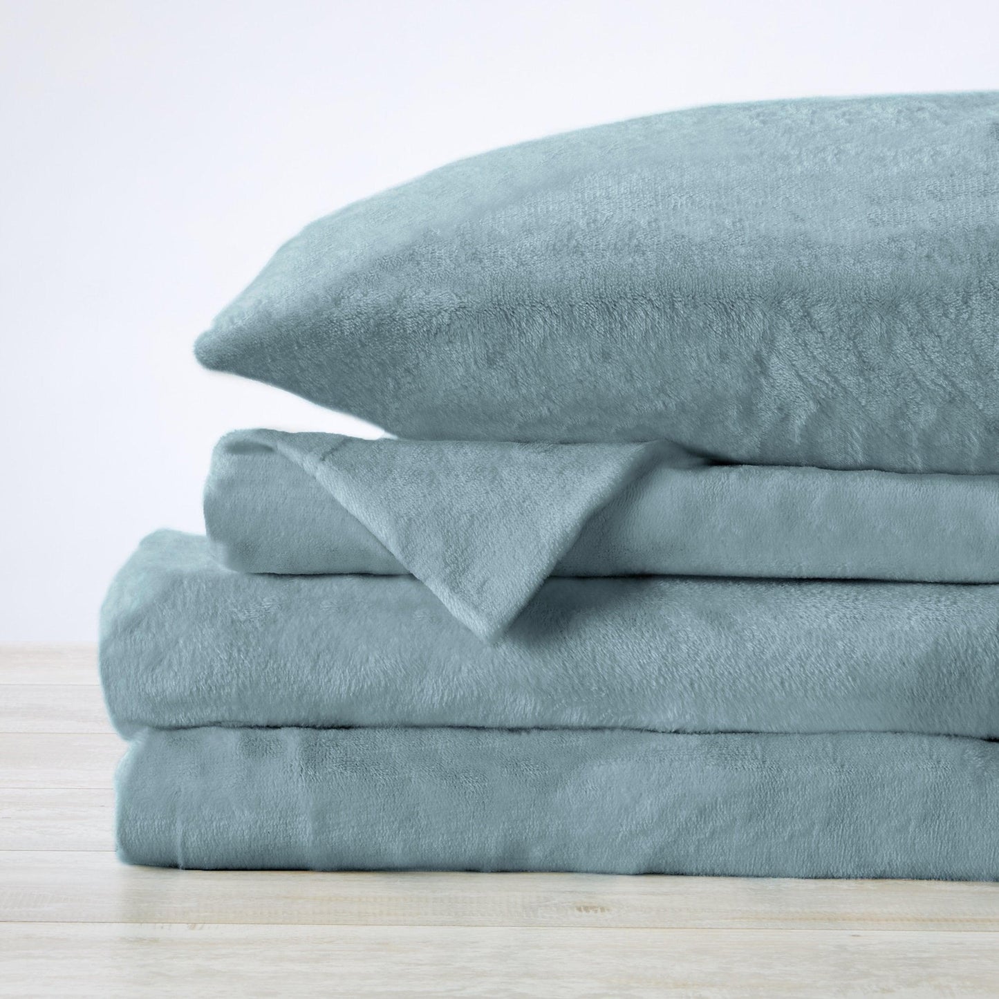 Ultra Soft Velvet Plush Bed Sheets and Luxe