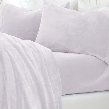 Ultra Soft Velvet Plush Bed Sheets and Luxe