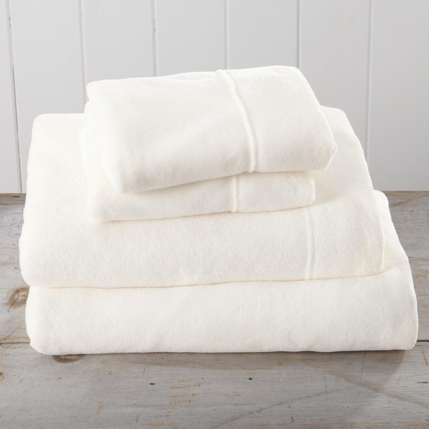Ultra Soft Velvet Plush Bed Sheets and Luxe