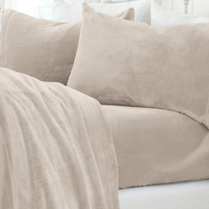 Ultra Soft Velvet Plush Bed Sheets and Luxe