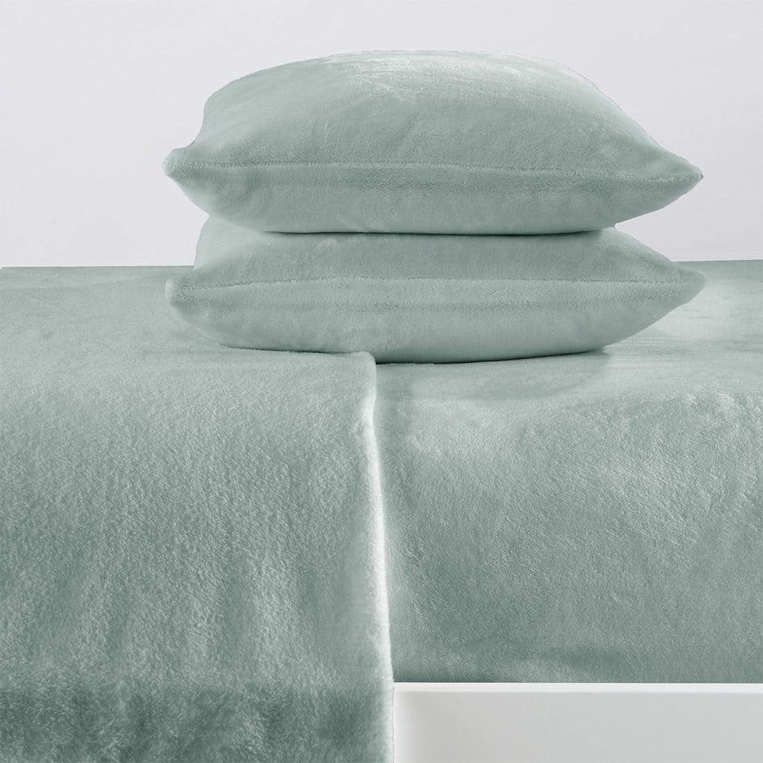 Ultra Soft Velvet Plush Bed Sheets and Luxe