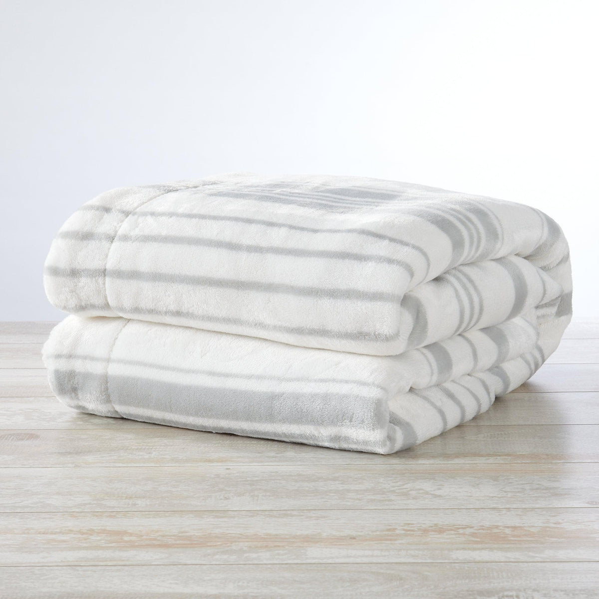 Velvet Plush Sherpa Luxury Bed Blanket Kinsley Collection ivory gray striped Great Bay Home on Tampa Home & Garden Store