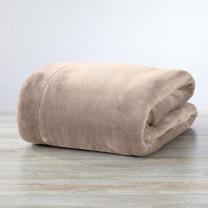 Velvet Plush Sherpa Luxury Bed Blanket Kinsley Collection beige Great Bay Home on Tampa Home & Garden Store