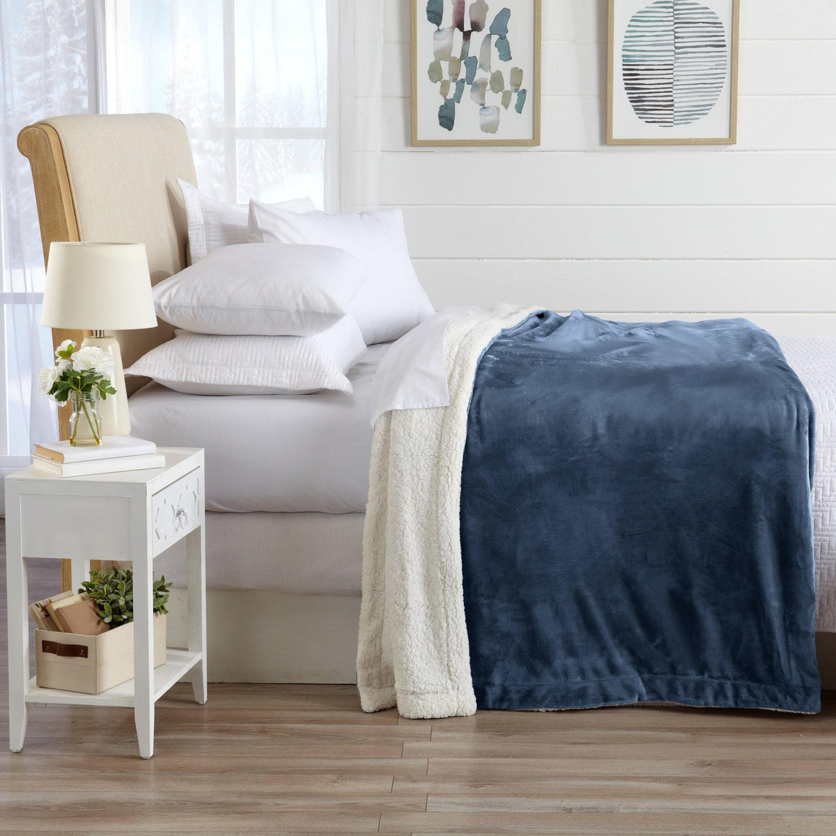 Velvet Plush Sherpa Bed Blanket Kinsley Collection navy with white sherpa trim by Great Bay Home on Tampa Home & Garden Store
