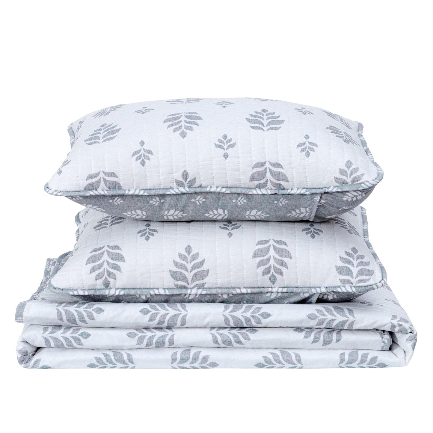French Floral Quilt With A Soft Cotton Cover