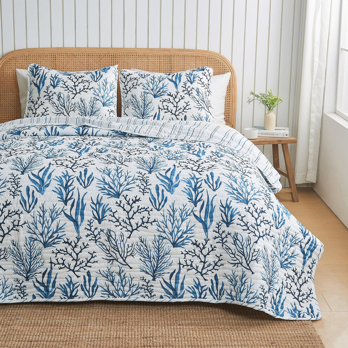 Coastal Navy Coral Quilt Set Saelia Collection Great Bay Home Quilts and Comforters on Tampa Home & Garden Store