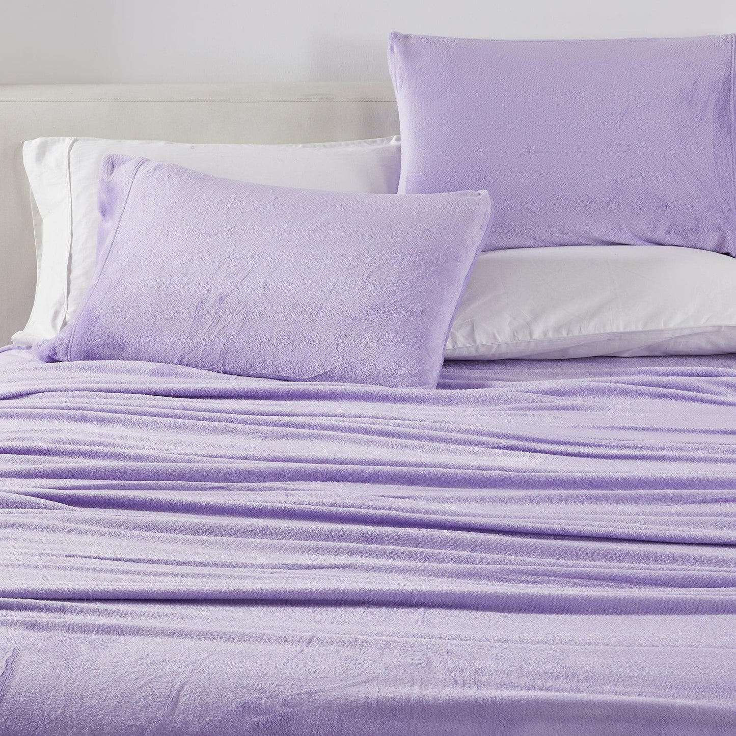 Ultra Soft Velvet Plush Bed Sheets and Luxe