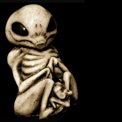Grey Alien Monster Embryo in Formaldehyde Jar Prop
