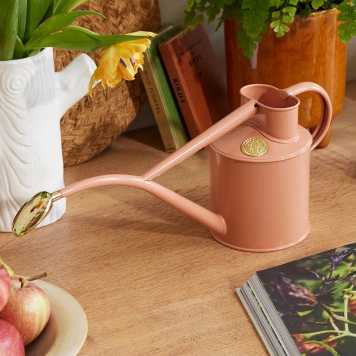 Small Haws Rowley Ripple Watering Can | 2 pint