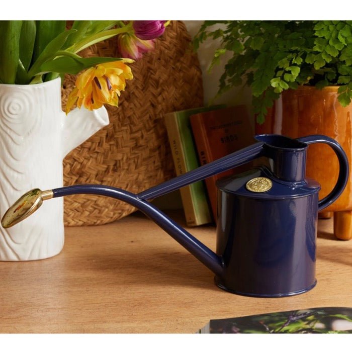 Small Haws Rowley Ripple Watering Can | 2 pint