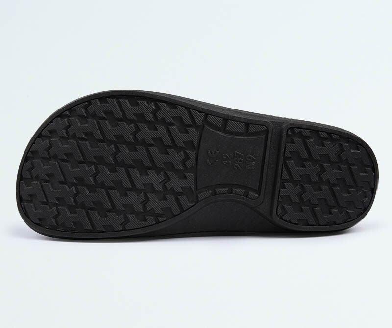 Stevvex non-slip waterproof kitchen slippers sole with textured rubber tread, black bottom on Tampa Home & Garden Store