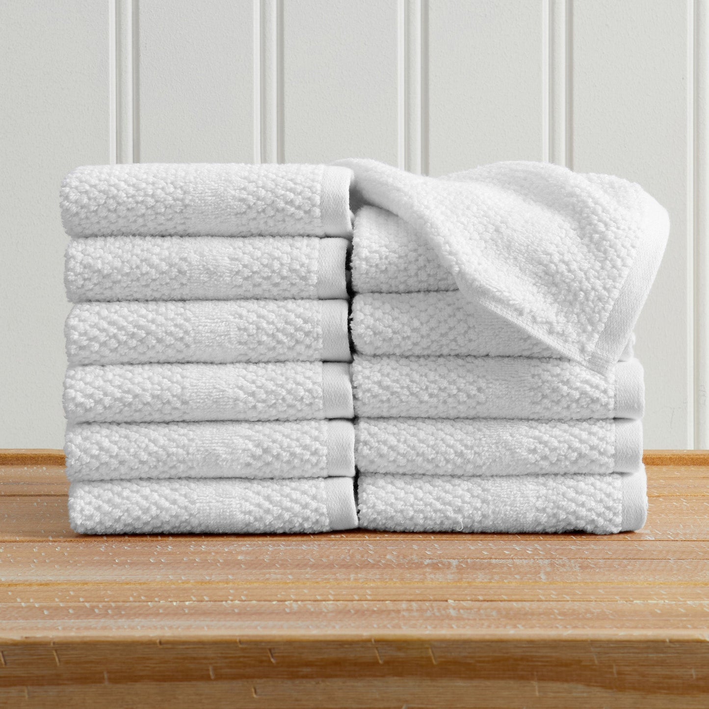 Pure Cotton Woven Bath Towel Set and a Soft Feel
