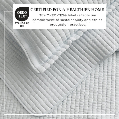 the Alicia Solid Quilt and Classic Stitch Set