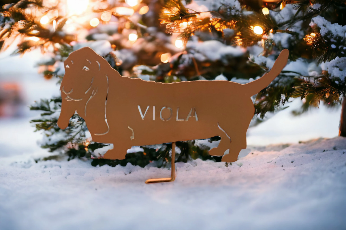 Rust-colored metal Basset Hound lawn statue by Rustica Ornamentals on Tampa Home & Garden Store