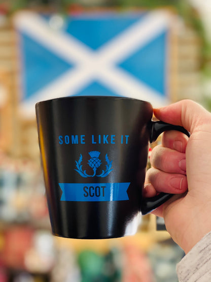 Taza de cerámica de 14 oz de dos tonos "Some Like It Scot"