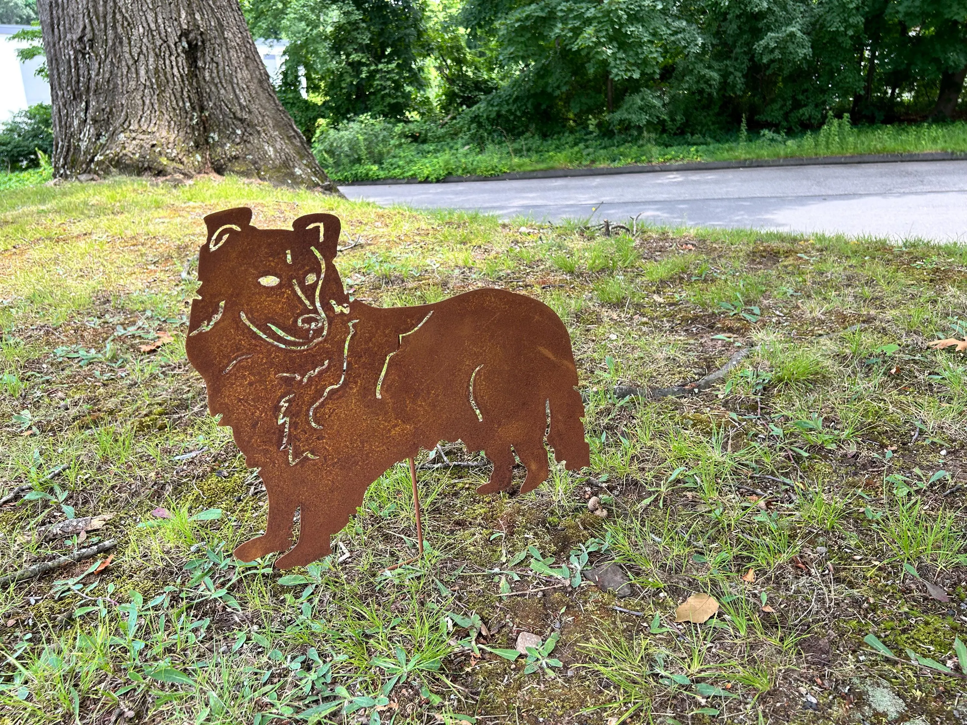 Shetland Sheepdog garden stake rust metal lawn ornament Rustica Ornamentals on Tampa Home & Garden Store