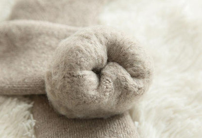 Thick Merino wool crew sock in beige by Stevvex with fluffy knit texture on Tampa Home & Garden Store