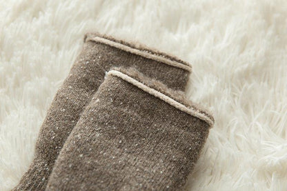 Stevvex crew socks Merino wool thick brown warm winter socks beige cuff close-up on fluffy rug on Tampa Home & Garden Store