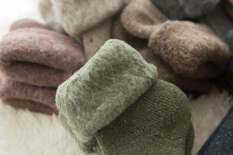 Stevvex crew socks thick merino wool winter socks in green and brown unisex on Tampa Home & Garden Store