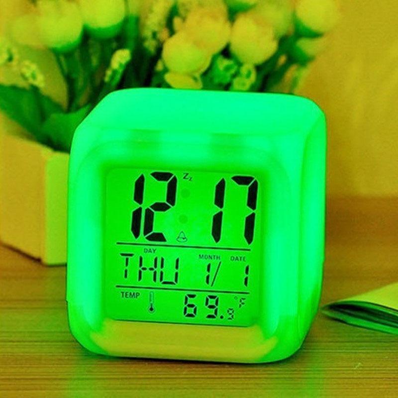 LED digital alarm clock Stevvex STCC3909FGX, green glow clock with LCD time and temp display on Tampa Home & Garden Store