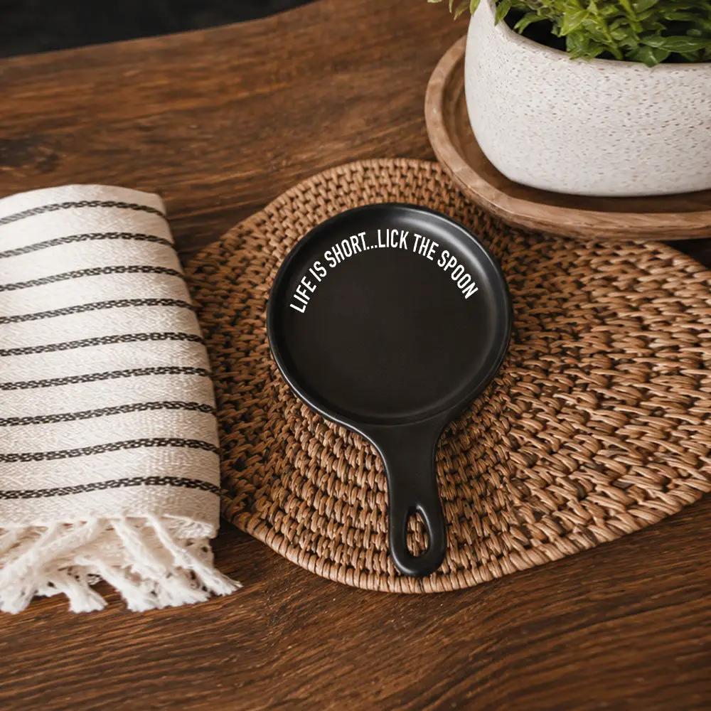 Lick the Spoon Bold Spoon Rest for Kitchen Style