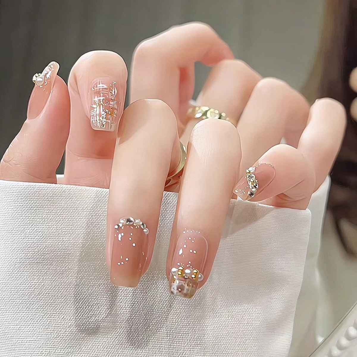 Shaketea luxury full-cover press-on nails 24-piece set with nude base and crystal accents on Tampa Home & Garden Store