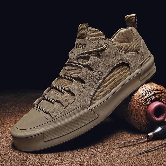 Mens Comfortable Leather and the Lace Sneakers