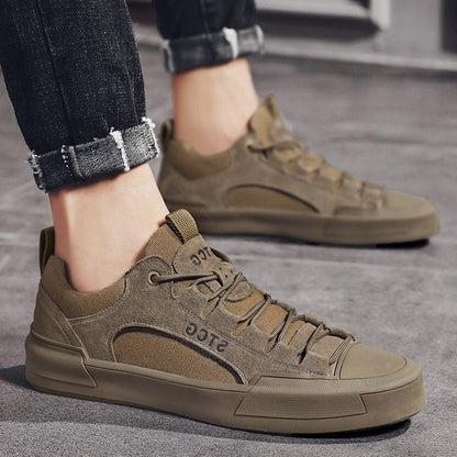Mens Comfortable Leather and the Lace Sneakers