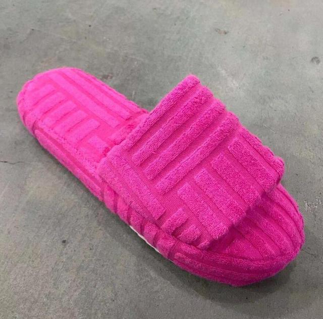 Slippers Stevvex pink fuzzy with thick sole memory foam house slipper on Tampa Home & Garden Store