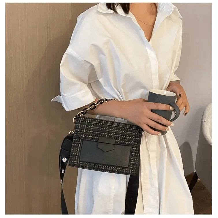 Stevvex luxury wide strap shoulder bag in black tweed with pocket and chain strap on Tampa Home & Garden Store