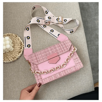 Stevvex pink tweed shoulder bag with gold chain strap and pale pink flap clasp on Tampa Home & Garden Store