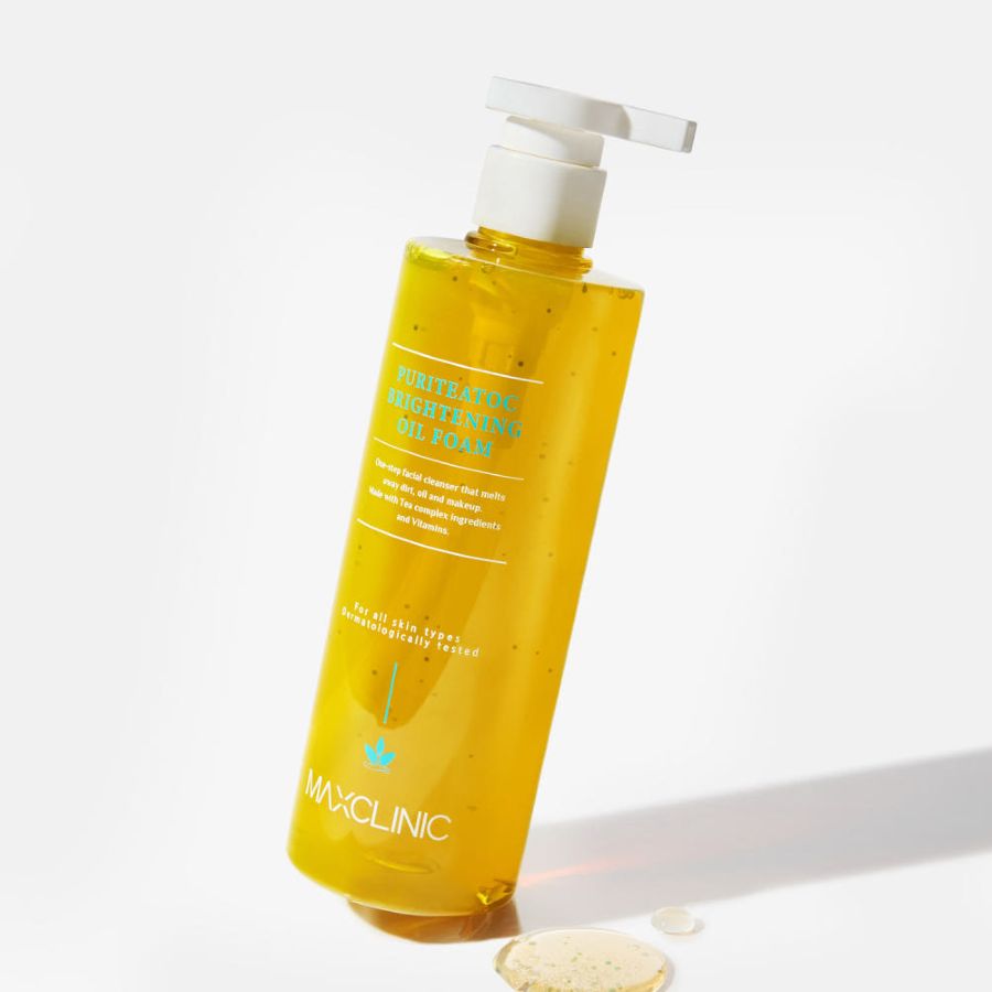 MAXCLINIC Puriteatoc Brightening Oil Foam cleansing oil in amber-yellow pump bottle on Tampa Home & Garden Store