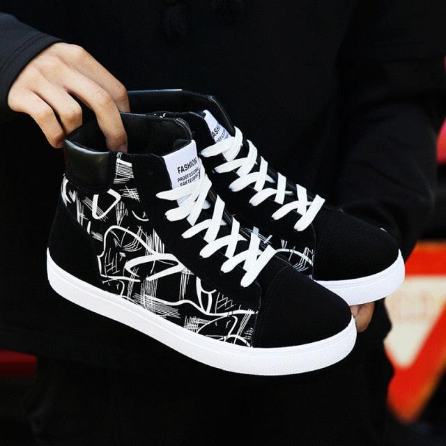 Stevvex men canvas sneakers pair black with white laces and abstract pattern white sole on Tampa Home & Garden Store