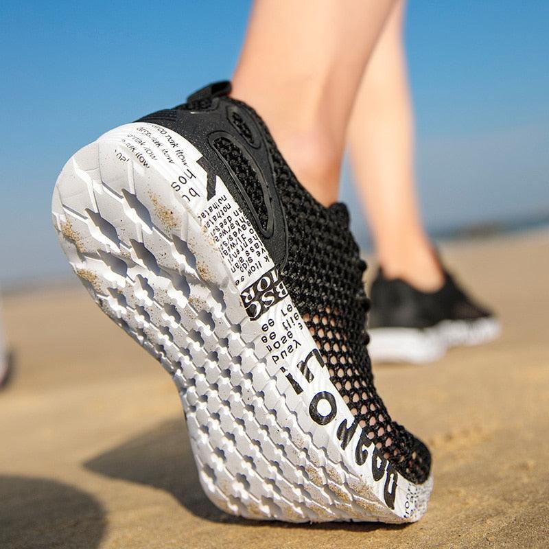 Mens water shoes black mesh upper quick-dry non-slip Stevvex on Tampa Home & Garden Store