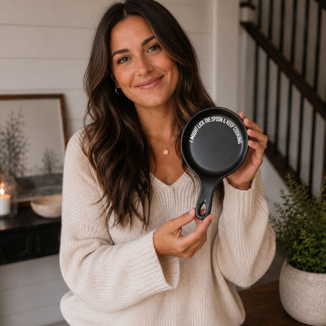 Lick the Spoon & Cook spoon rest by Gia Roma, black circular dish with white text on rim on Tampa Home & Garden Store