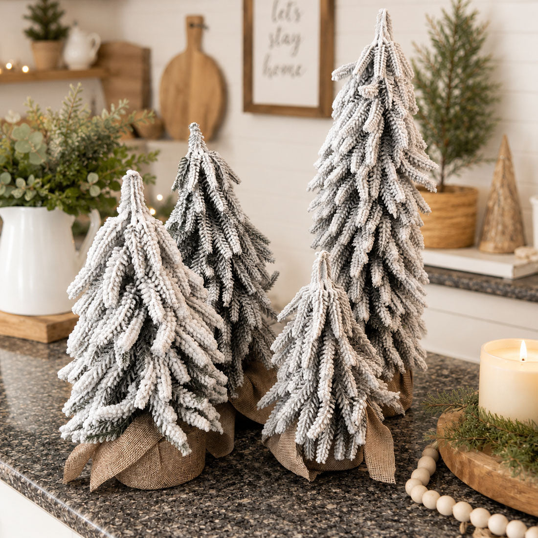 Sapins de Noël enneigés NOUVEAU