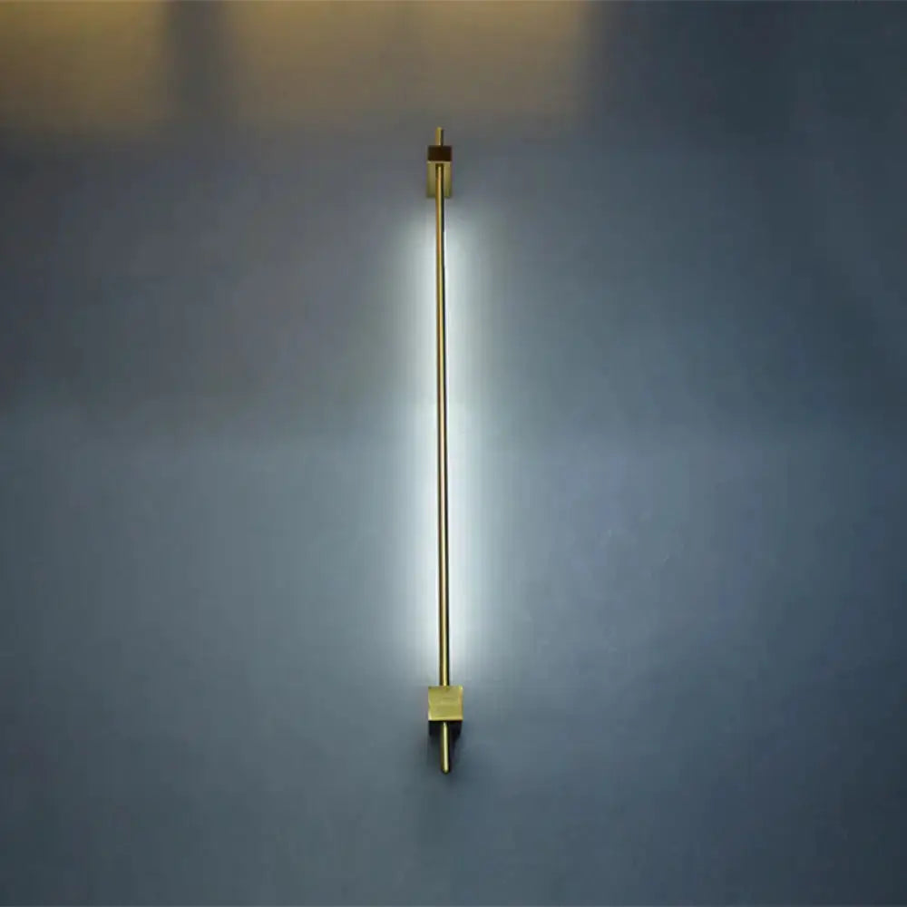Minimalist Black and Gold Feather Wing Wall Lamp