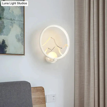 Minimalist Black and White Mountain Ring Lamp