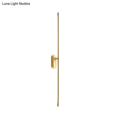 Minimalist Gold Vertical Rod Wall Lamp Sconce
