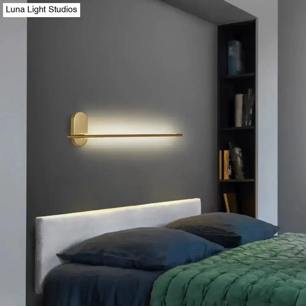 Minimalist Gold Vertical Rod Wall Lamp Sconce