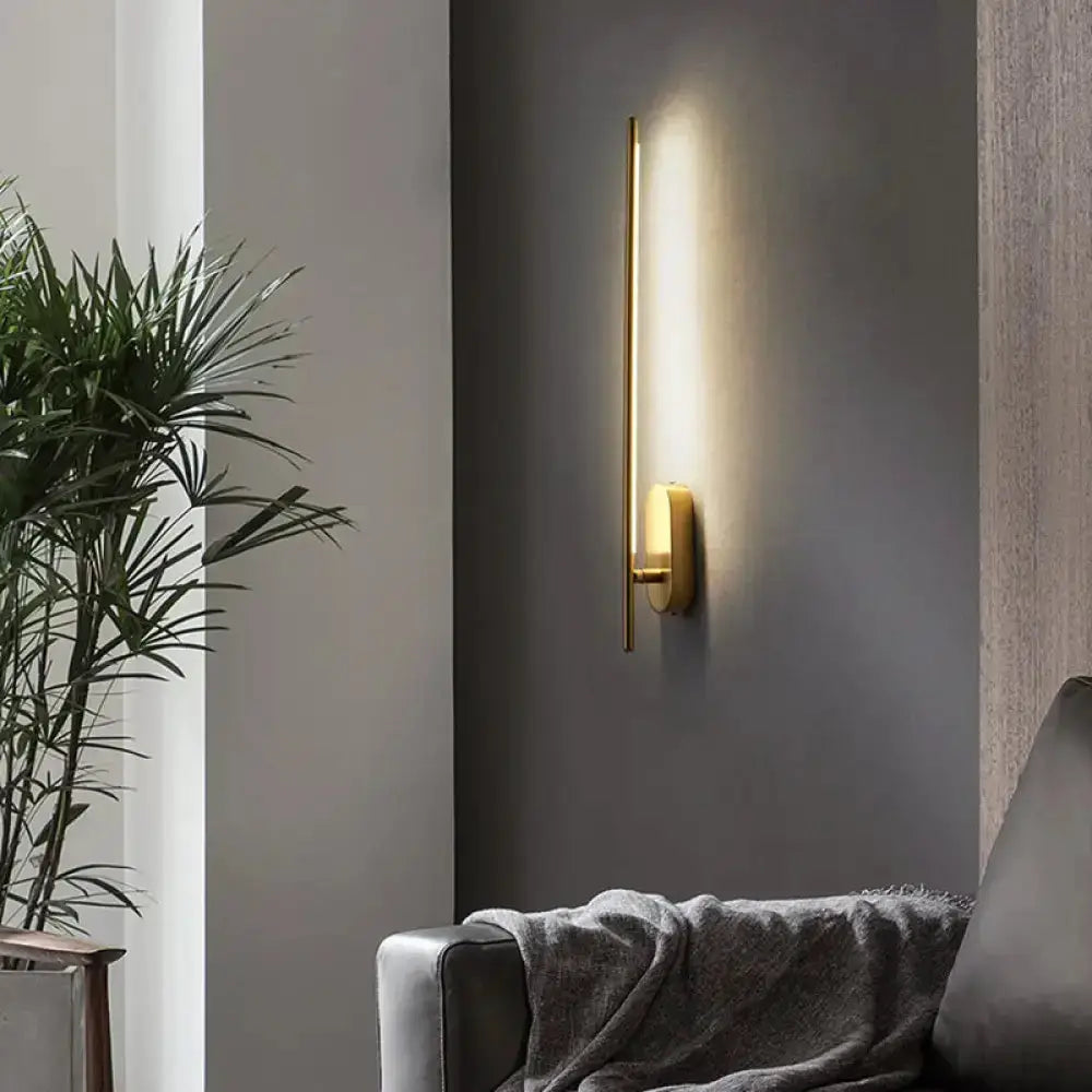 Minimalist Gold Vertical Rod Wall Lamp Sconce