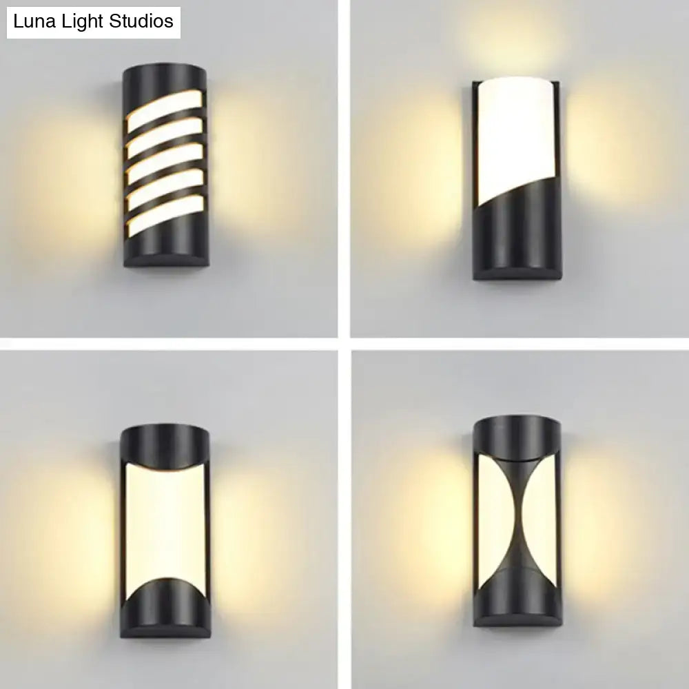 Decorbites Black Curved Patio Sconce, outdoor wall light in black metal, four views on Tampa Home & Garden Store