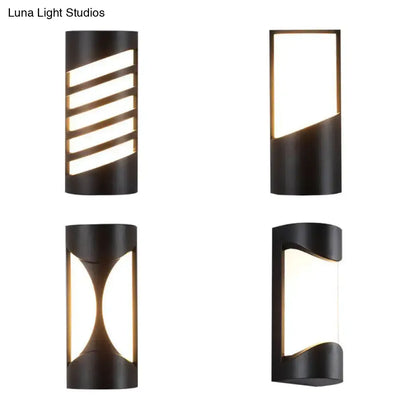 Set of four black curved patio sconces by Decorbites for home & garden outdoor lighting on Tampa Home & Garden Store